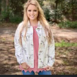 Peach Love California White Denim Jean Jacket Coat Women Size Medium Bull Print
